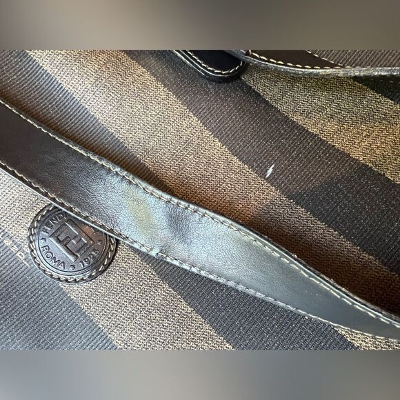 Vintage Fendi Coated Canvas Tote Bag with Leather Trim and Top Zip Closure - Picture 5 of 14